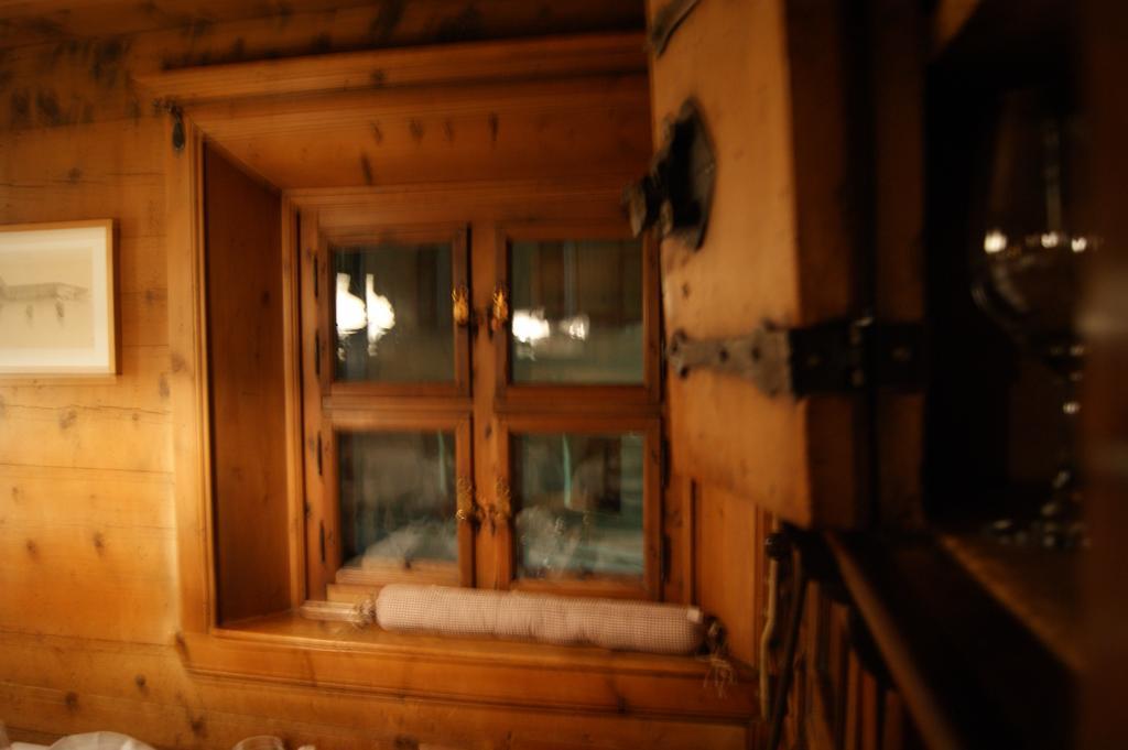 Hotel Arturo Celerina/Schlarigna Екстериор снимка