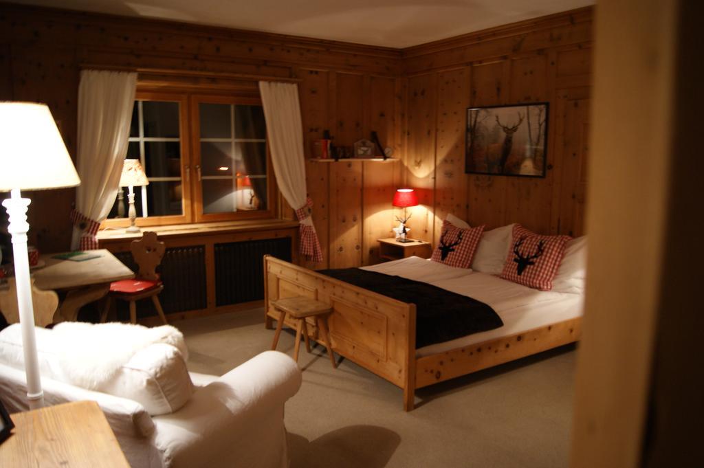 Hotel Arturo Celerina/Schlarigna Екстериор снимка